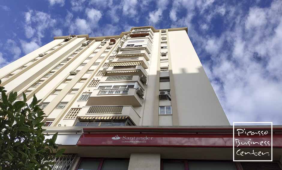 Santander Consumer Finance, Mario Bernal en Zonen en Medewerkers Verzekeringsmakelaardij